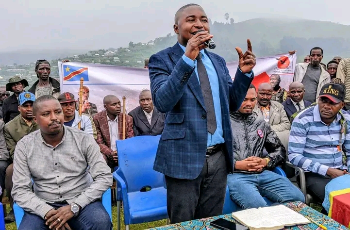 Masisi : À Kausa, l’administrateur assistant qualifie Tshisekedi d’oppresseur et le général Makenga de libérateur du peuple