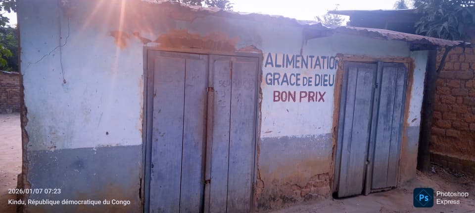 Maniema : des voleurs armés ciblent deux mini-alimentations à Kindu