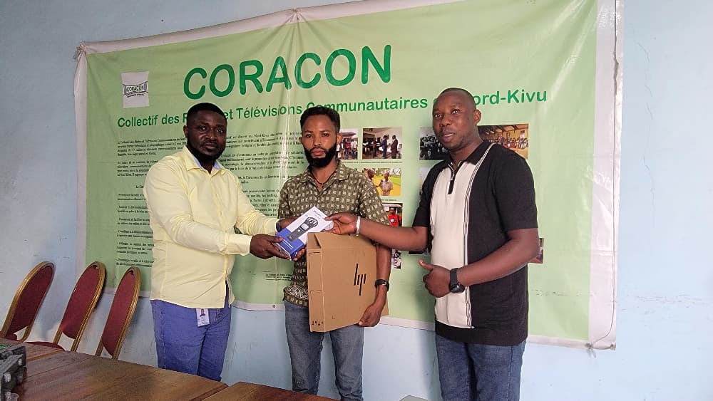 Masisi : la radio communautaire Sake FM dotée de matériels par le CORACON Nord-Kivu